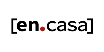 en casa
