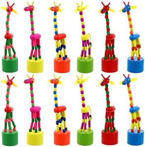 NUOBESTY 12 figuras de madera de jirafa, figuras decorativas